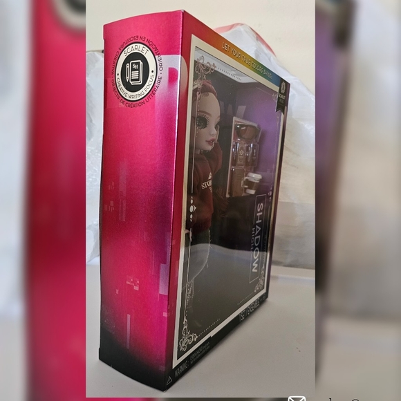 Rainbow High Shadow High Scarlett Rose Doll - Picture 5 of 9